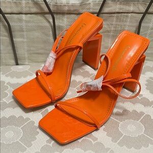 NWOT Lemonade Orange Block Heels Style Nicole Size 6